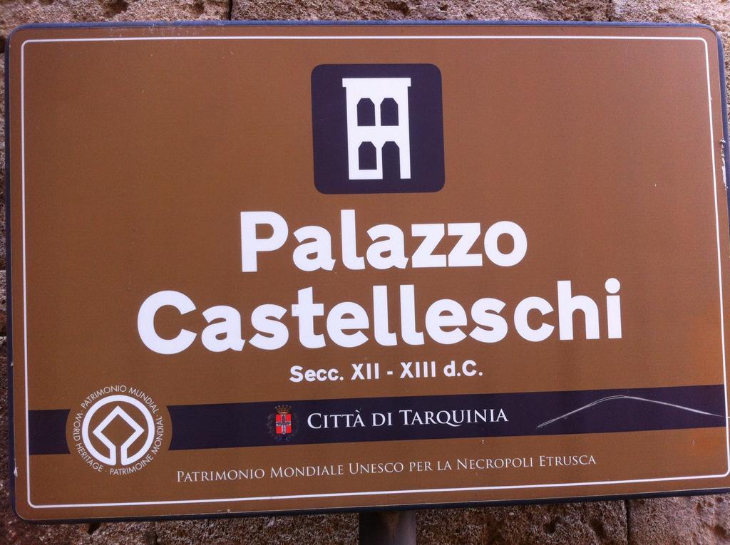 タルクイーニア Palazzo Castelleschiヴィラ エクステリア 写真